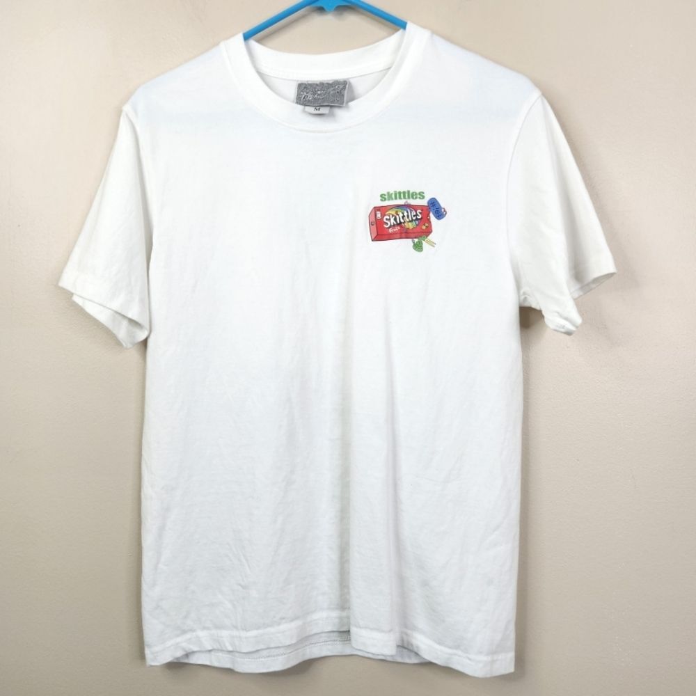 Lace Valley Skittles Short Sleeve Double Sided Graphic Tee Medium
